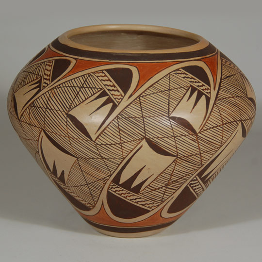 Priscilla Namingha Nampeyo Pottery - C3396B